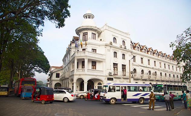 A guided walk around Kandy with a local expert - Experience - Sri Lanka In Style